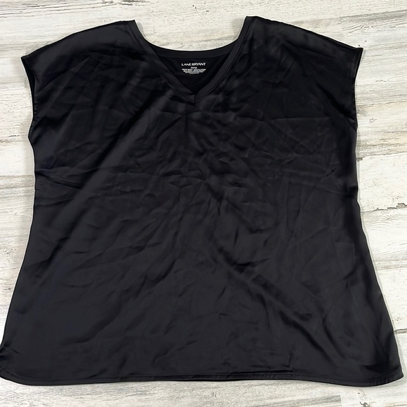 Lane Bryant Tops - Lane Bryant Blouse Size 14/16.   NWT